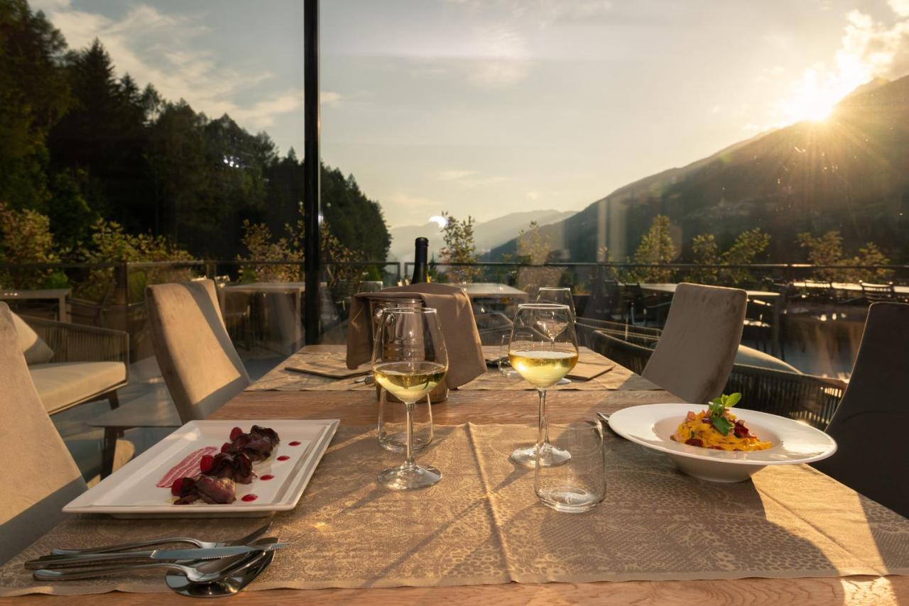 Residence Adamello Resort Ponte Di Legno Eksteriør billede