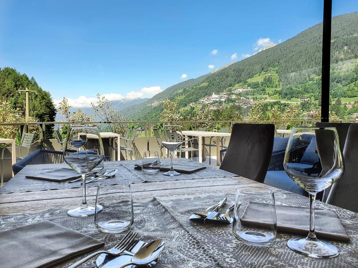 Residence Adamello Resort Ponte Di Legno Eksteriør billede