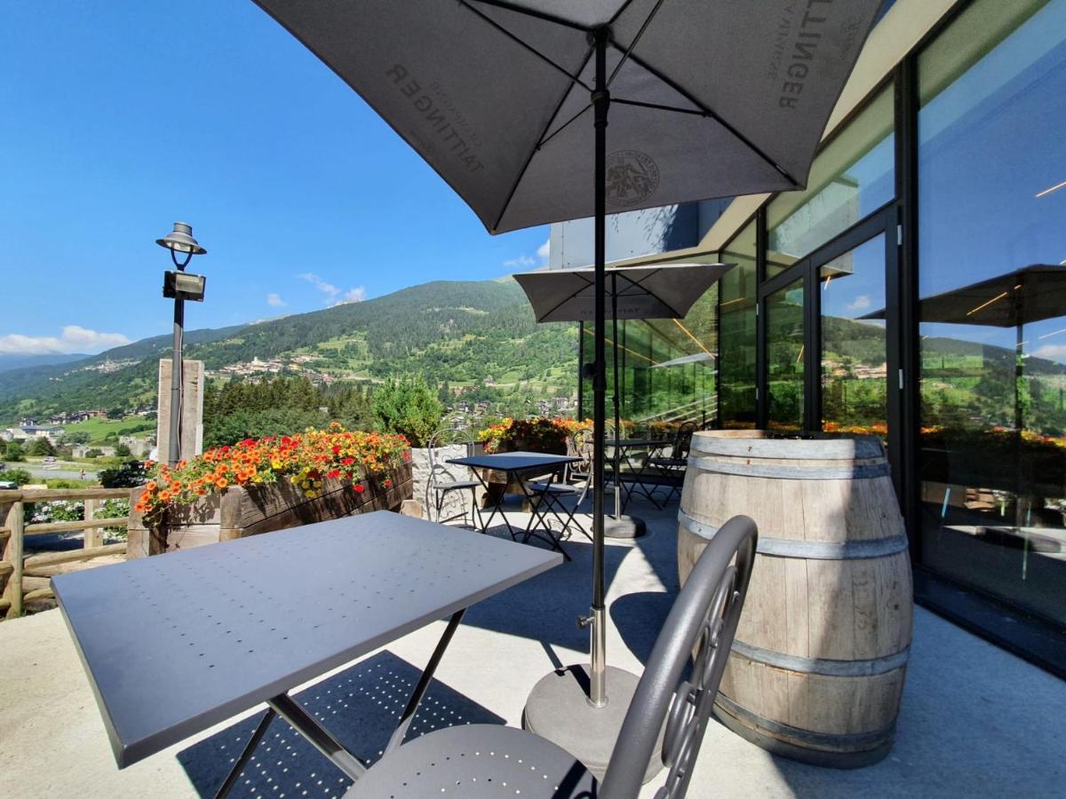 Residence Adamello Resort Ponte Di Legno Eksteriør billede