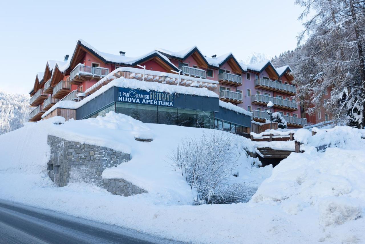 Residence Adamello Resort Ponte Di Legno Eksteriør billede