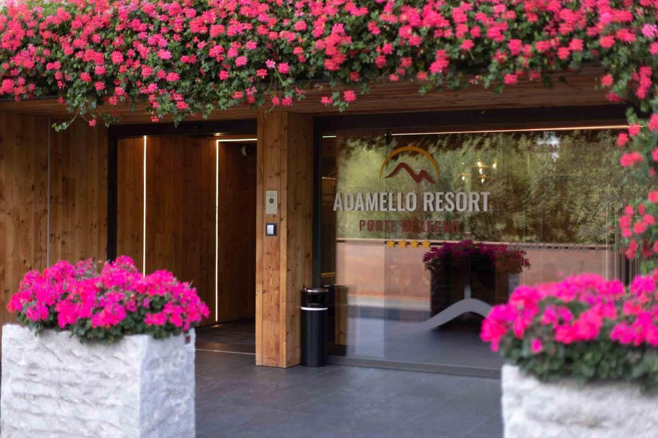 Residence Adamello Resort Ponte Di Legno Eksteriør billede
