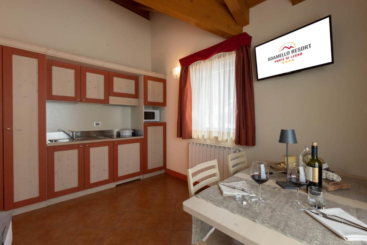 Residence Adamello Resort Ponte Di Legno Eksteriør billede